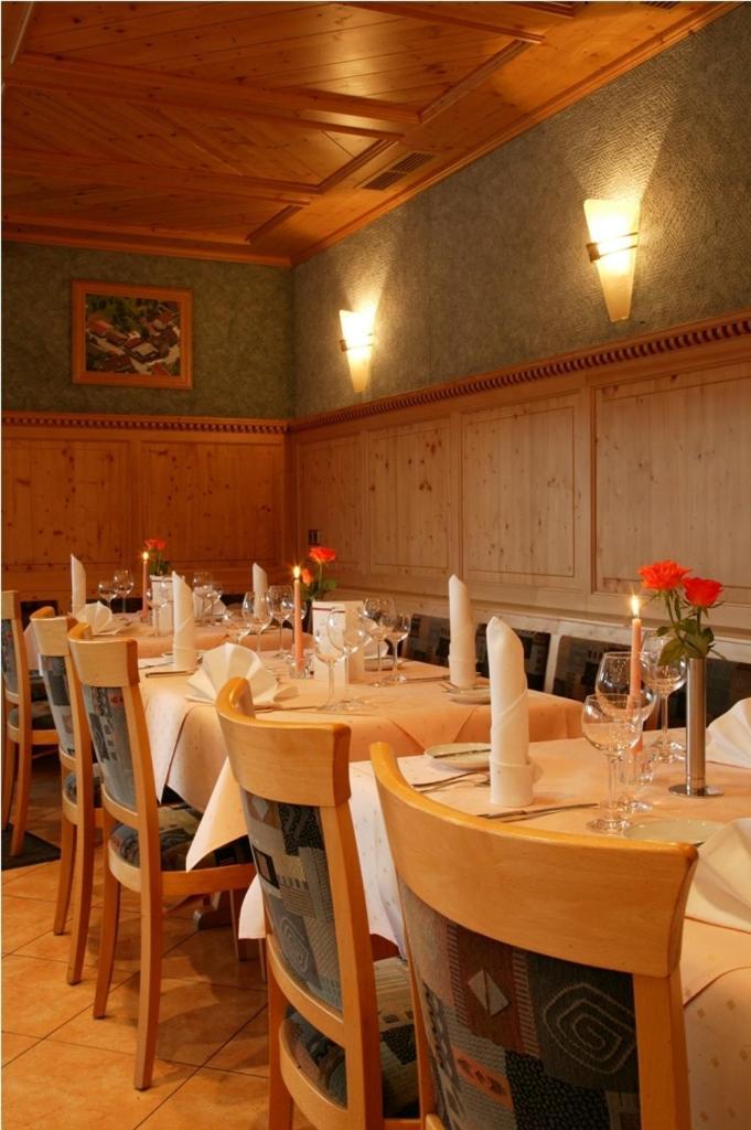 Landgasthof Loewen Neubulach Εξωτερικό φωτογραφία
